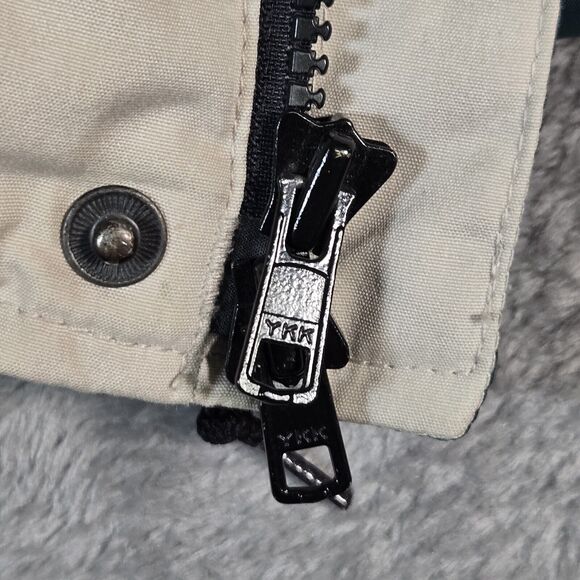 Vintage Eddie Bauer Men's Medium Vest Goose Down Puffer Quilted Size Beige Green - Picture 9 of 11